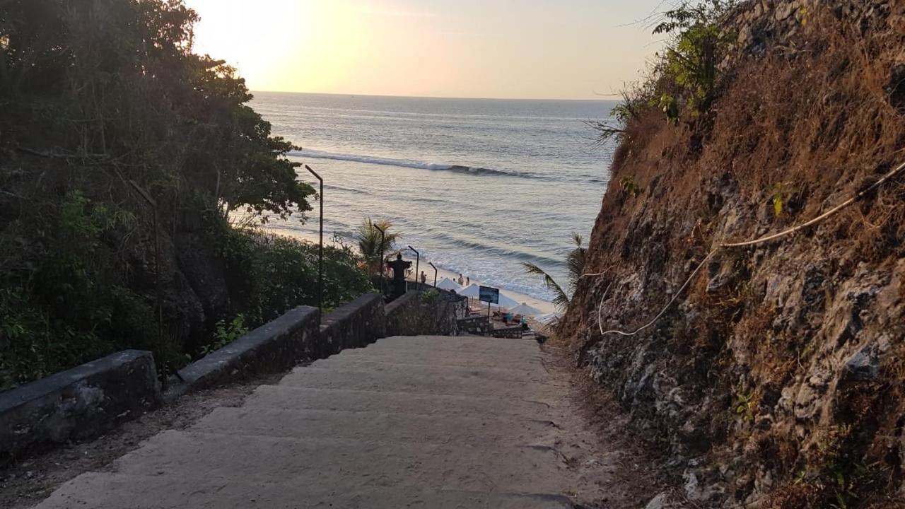 Indah Balangan Villa Jimbaran Exterior foto
